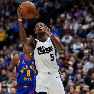 De'Aaron Fox NBA: Sacramento Kings at Denver Nuggets