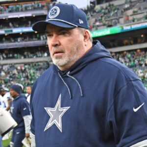 Dec 29, 2024; Philadelphia, Pennsylvania, USA; Dallas Cowboys head coach Mike McCarthy against the Philadelphia Eagles at Lincoln Financial Field.