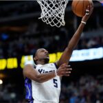 De'Aaron Fox NBA: Sacramento Kings at Denver Nuggets