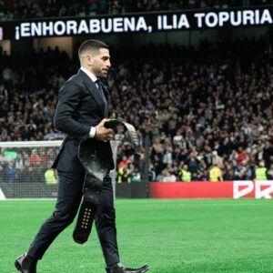 Real Madrid CF v Sevilla FC - LaLiga EA Sports MADRID, SPAIN, FEBRUARY 25: Ilia Topuria during the LaLiga EA Sports match between Real Madrid CF and Sevilla FC at Estadio Santiago Bernabeu on February 25, 2024 in Madrid, Spain. Madrid Santiago Bernabeu Madrid Spain Copyright: xAlexxPerezx RealMadridSevilla25feb (9)