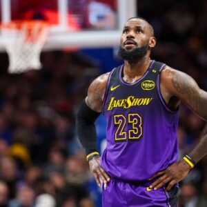 NBA: LeBron James Los Angeles Lakers at Dallas Mavericks
