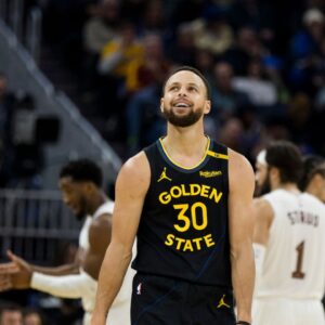 Is Stephen Curry Playing Tonight vs 76ers? Warriors Injury Report (January 2nd)