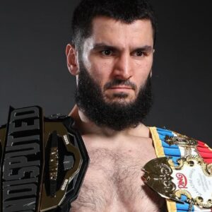 Artur Beterbiev