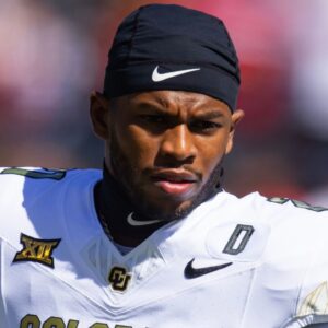 Colorado Buffalos safety Shilo Sanders (21) against the Arizona Wildcats at Arizona Stadium.