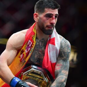 Ilia Topuria moves to lightweight