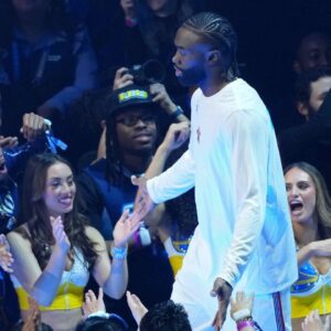 Shaqís OGs guard Jaylen Brown (7) of the Boston Celtics during introductions before the 2025 NBA All Star Game at Chase Center.