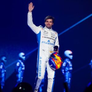 F1 75 LIVE AT THE O2 SAINZ Carlos (spa), Williams Racing FW47, portrait during the F1 75 Live at The O2, F1 2025 season Launch event, on February 18, 2025 in London, United Kingdom