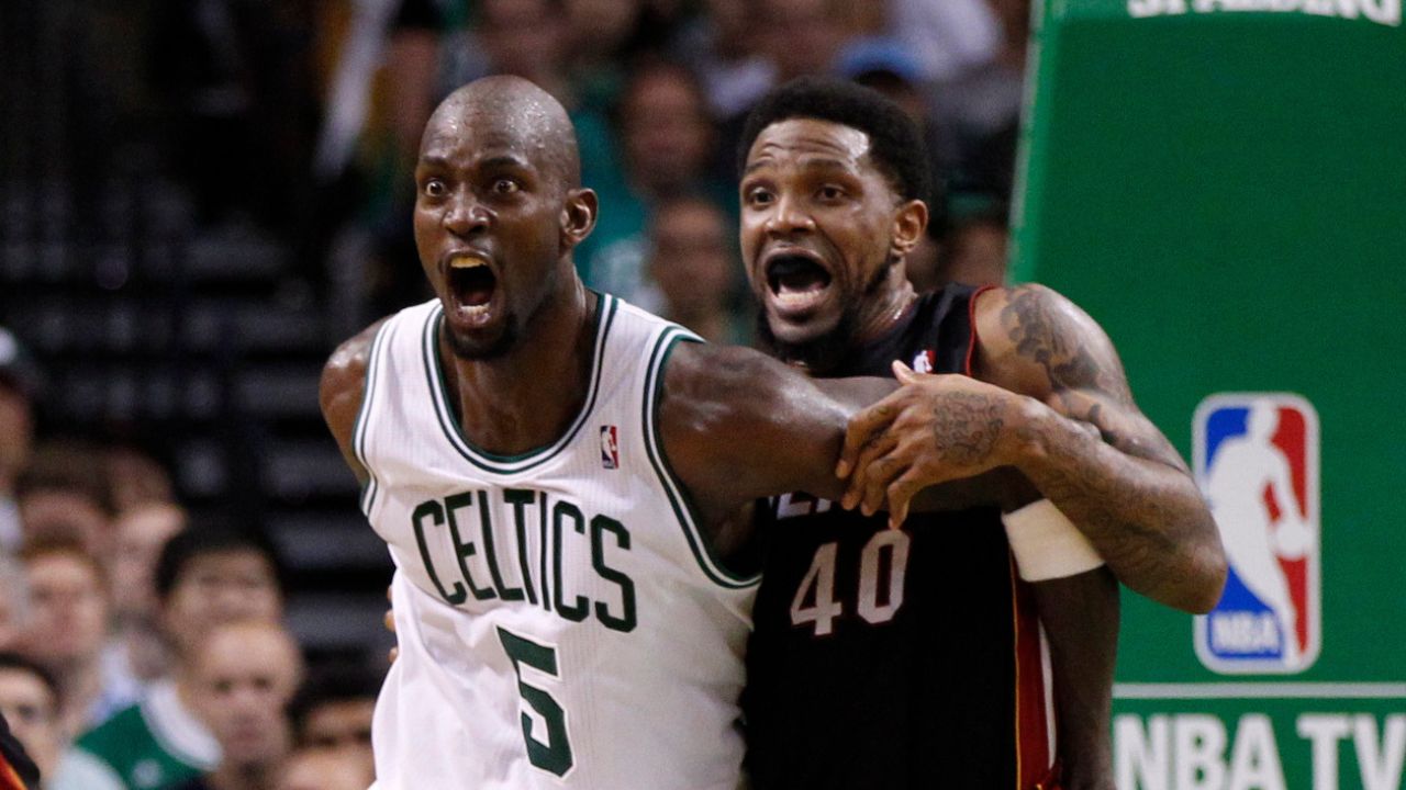 Boston Celtics power forward Kevin Garnett (5) battles for position with Miami Heat power forward Udonis Haslem (40) during the first half in game four of the Eastern Conference finals of the 2012 NBA playoffs at TD Garden