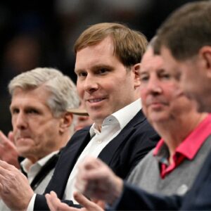 Patrick Dumont NBA: Sacramento Kings at Dallas Mavericks