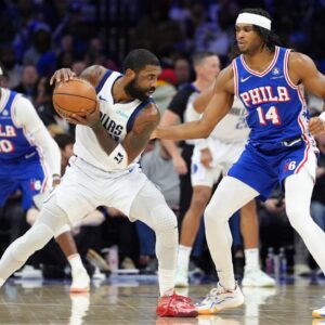 Kyrie Irving NBA: Dallas Mavericks at Philadelphia 76ers
