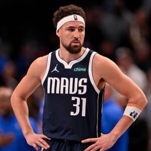 Klay Thompson NBA: Golden State Warriors at Dallas Mavericks
