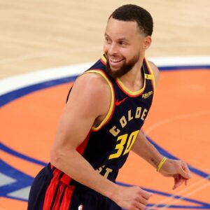 Stephen Curry NBA: Golden State Warriors at New York Knicks