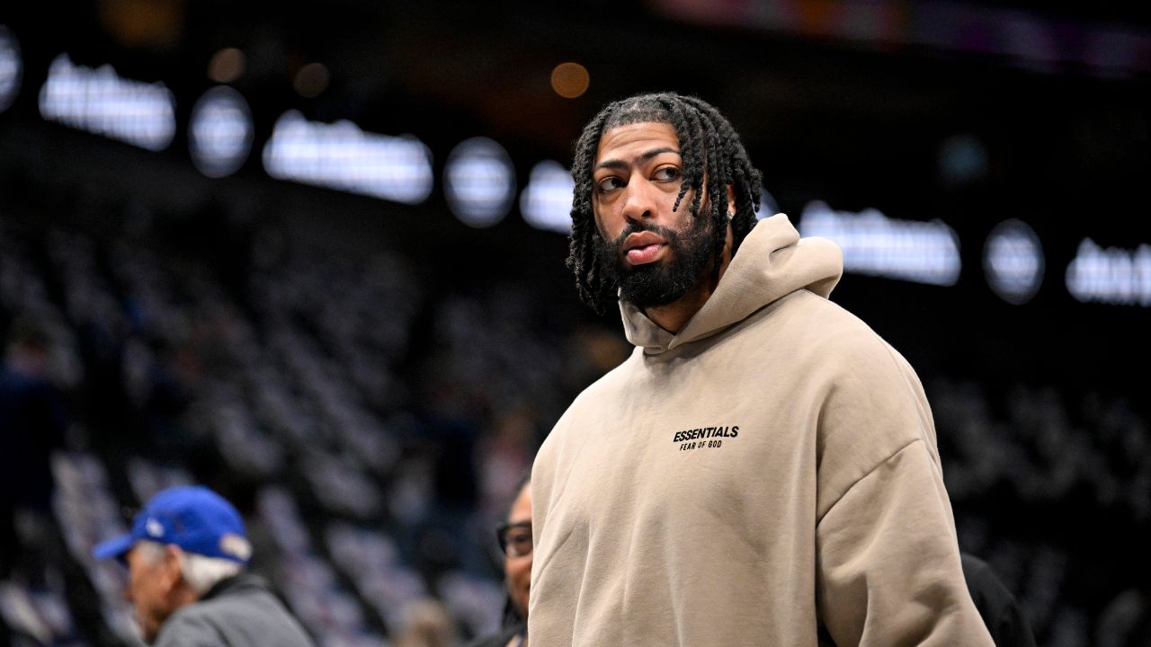 Dallas Mavericks forward Anthony Davis (3) watches team warm ups before the game between the Dallas Mavericks and the Detroit Pistons at the American Airlines Center.