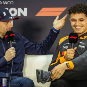 Max Verstappen NED, Oracle Red Bull Racing 1 left Lando Norris UK, McLaren Formula 1 Team 4 BHR, Formula 1 World Championship, Formula 1 Testing, Bahrain international Circuit