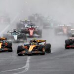 AUSTRALIAN GRAND PRIX 2025 04 NORRIS Lando (gbr), McLaren F1 Team MCL39, 81 PIASTRI Oscar (aus), McLaren F1 Team MCL39, 01 VERSTAPPEN Max (nld), Red Bull Racing RB21, action, start of the race