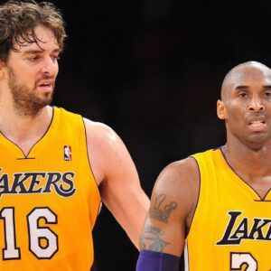 Pau Gasol (L) and Kobe Bryant (R)