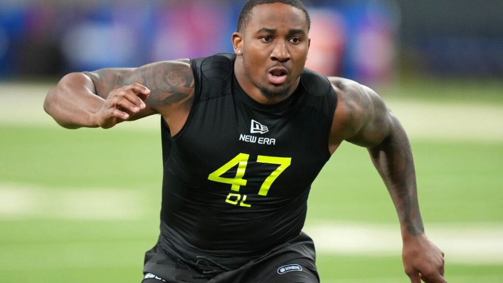 Boston College defensive lineman Donovan Ezeiruaku (DL47) participates in drills during the 2025 NFL Combine at Lucas Oil Stadium.
