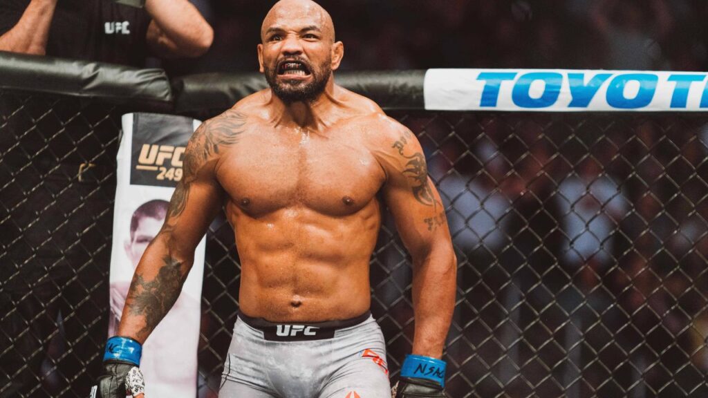 UFC Middleweight Championship Bout Israel Adesanya (Red Corner) vs Yoel(Blue Corner) Romero at UFC 248.