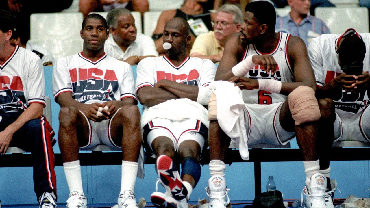 Larry Bird Laughed At Magic Johnson For Trying To Resist Michael Jordan's Takeover During 1992 Olympics, Says Chris Mullin