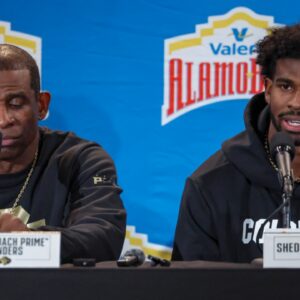 Deion Sanders, Shedeur Sanders