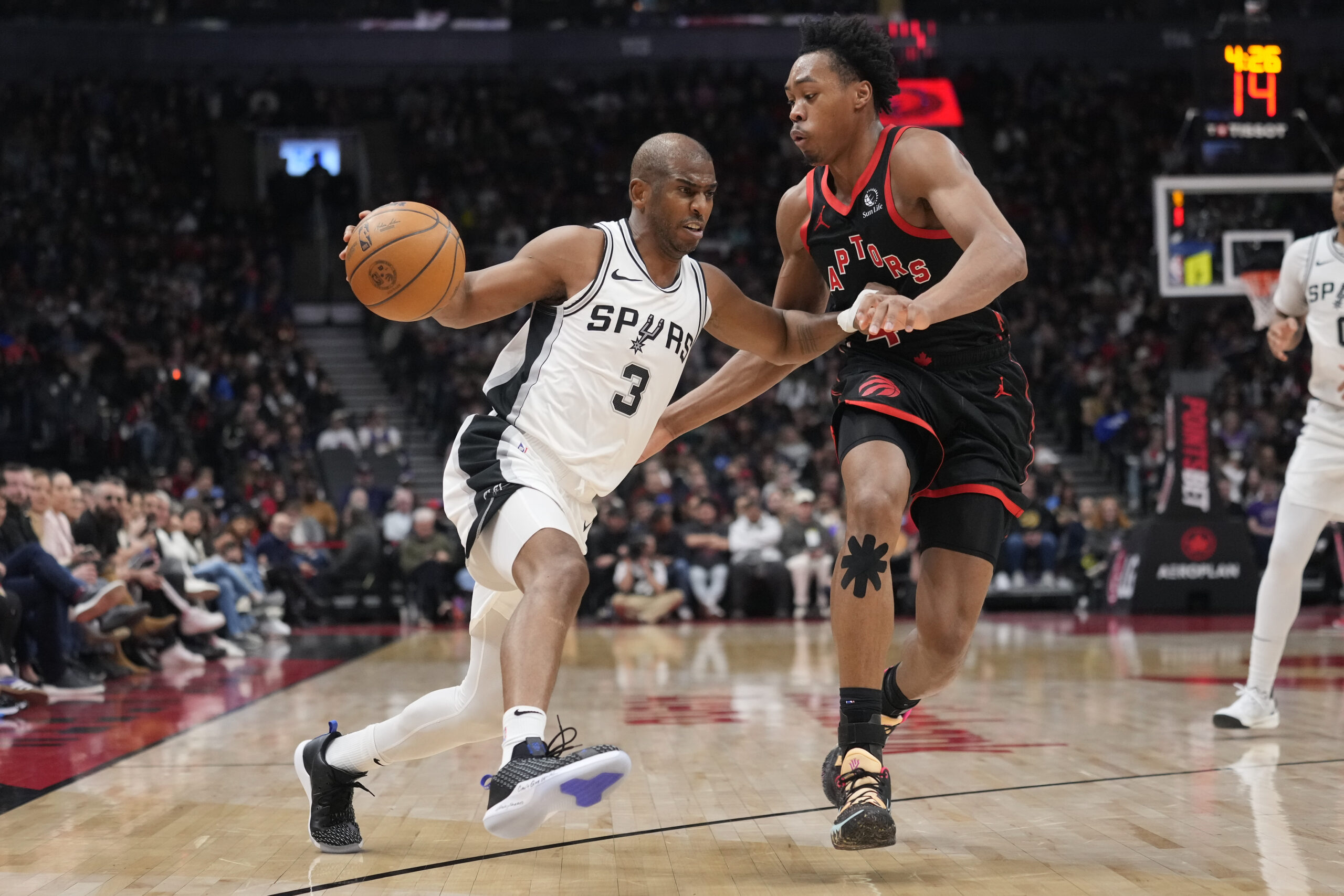 “Watched Him Guard 7 Footers”: Trainer Recalls How Chris Paul Defended Bigs Effortlessly to Prove a Point to His Son