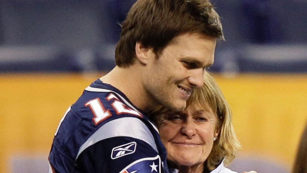 Tom Brady with mother, Galynn Brady