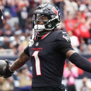 Eliot Wolf, Stefon Diggs