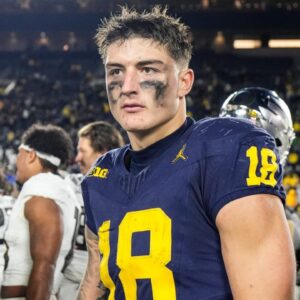 Michigan tight end Colston Loveland (18) walks off the field after 38-17 loss to Oregon at Michigan Stadium in Ann Arbor on Saturday, Nov. 2, 2024.