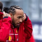 Lewis Hamilton (Scuderia Ferrari HP, 44) bei der Fahrerparade, dahinter Charles Leclerc (Scuderia Ferrari HP, 16), AUS, Formel 1 Weltmeisterschaft, Luis Vuitton Grand Prix von Australien, Albert Park Circuit Melbourne, Rennen, Saison 2025, 16.03.2025