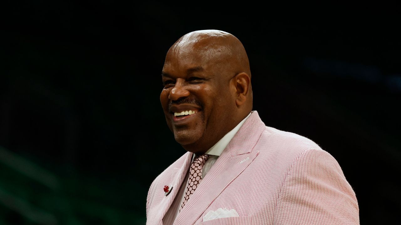 Cedric Maxwell NBA: Playoffs-Philadelphia 76ers at Boston Celtics