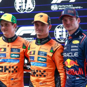 81 Oscar Piastri AUS, McLaren F1 Team , 4 Lando Norris GBR, McLaren F1 Team , 1 Max Verstappen NLD, Oracle Red Bull Racing , F1 Grand Prix of Australia at Albert Park