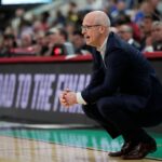 Dan HurleyNCAA Basketball: NCAA Tournament First Round-Oklahoma at Connecticut