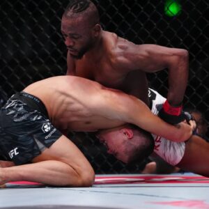 Manel Kape and Asu Almabayev meet in the octagon for a 5-round main event bout at UFC Apex for UFC Fight Night