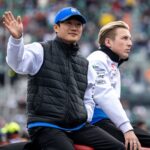 Yuki Tsunoda (Visa Cash App RB Formula One Team Racing Bulls, Japan, 22), Liam Lawson (Visa Cash App RB Formula One Team Racing Bulls, Neuseeland, 30) bei der Fahrerparade im Estadio GNP Seguros Foro Sol, MEX, Formel 1 Weltmeisterschaft, Grand Prix von Mexiko City