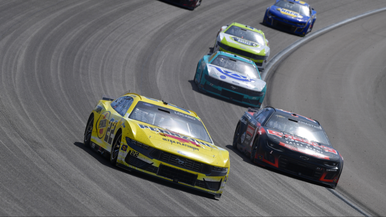 Mar 16, 2025; Las Vegas, Nevada, USA; NASCAR Cup Series driver Joey Logano (22) leads a group during the Pennzoil 400 at Las Vegas Motor Speedway. Mandatory Credit: Gary A. Vasquez-Imagn Images