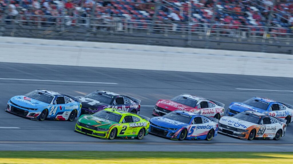 NASCAR Cup Series driver Austin Cindric (2) leads the pack into turn one at Talladega Superspeedway.