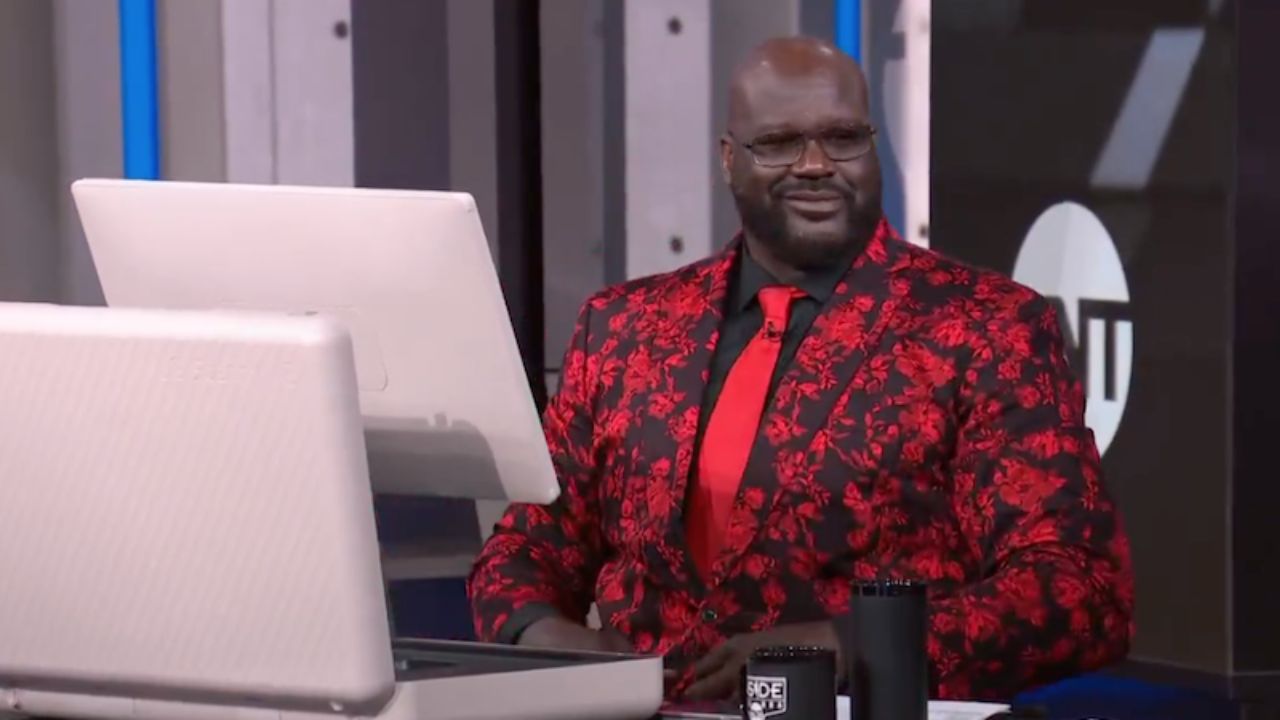 Shaquille O'Neal shows off LG tv-in-a-briefcase
