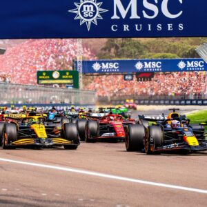 Formula 1 MSC Cruises Grand Prix of Made in Italy and Emilia Romagna start with Max Verstappen ( Oracle Redbull) in the first place and Lando Norris (McLaren) in the second Place