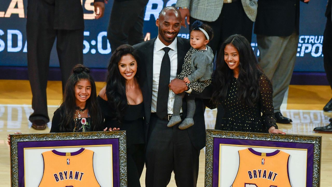Kobe Bryant and his family 2017