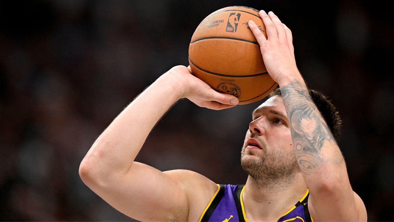 Luka Doncic takes a shot, Lakers v Mavericks