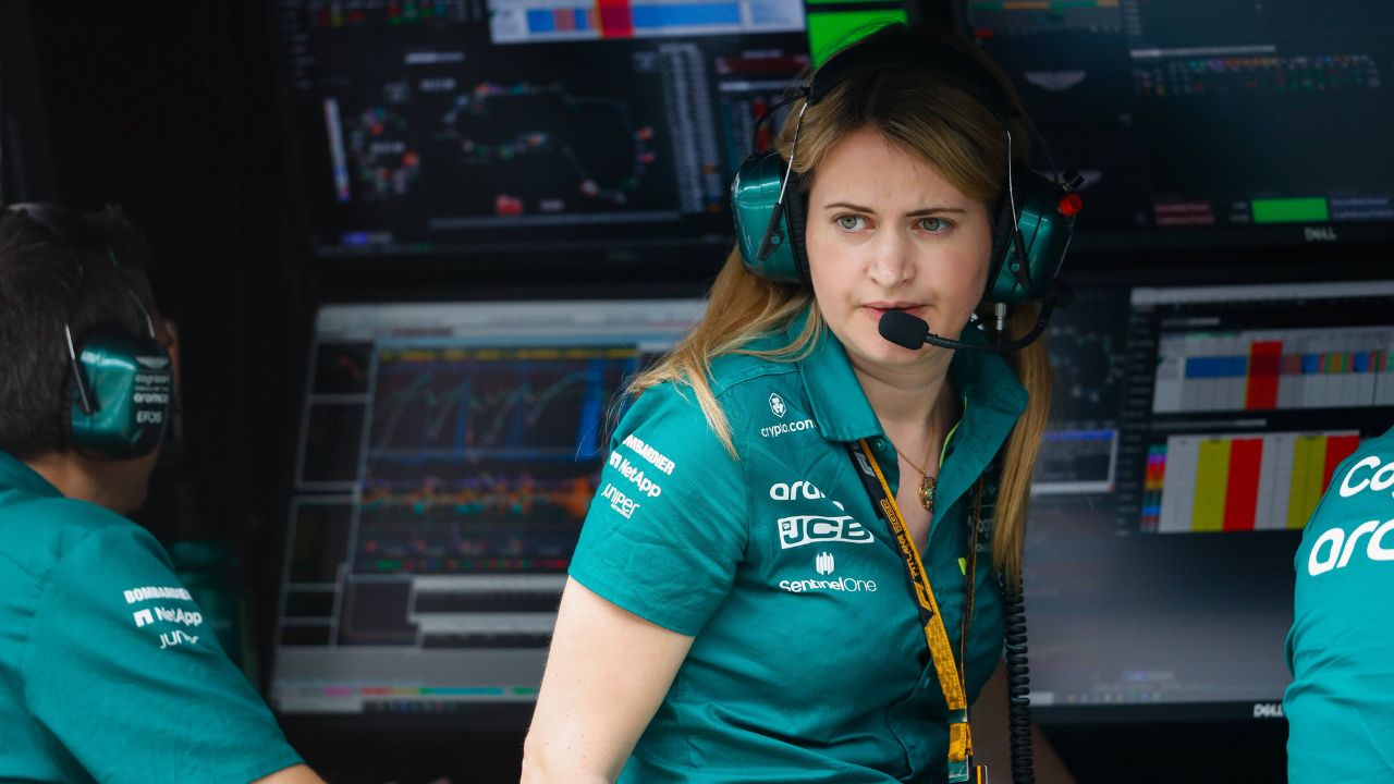 COLLINS Bernadette, Head of Race Strategy at Aston Martin F1 Team, portrait during the Formula 1 Heineken Australian Grand Prix 2022, 3rd round of the 2022 FIA Formula One World Championship, WM, Weltmeisterschaft on the Albert Park Circuit, from April 8 to 10, 2022 in Melbourne, Australia