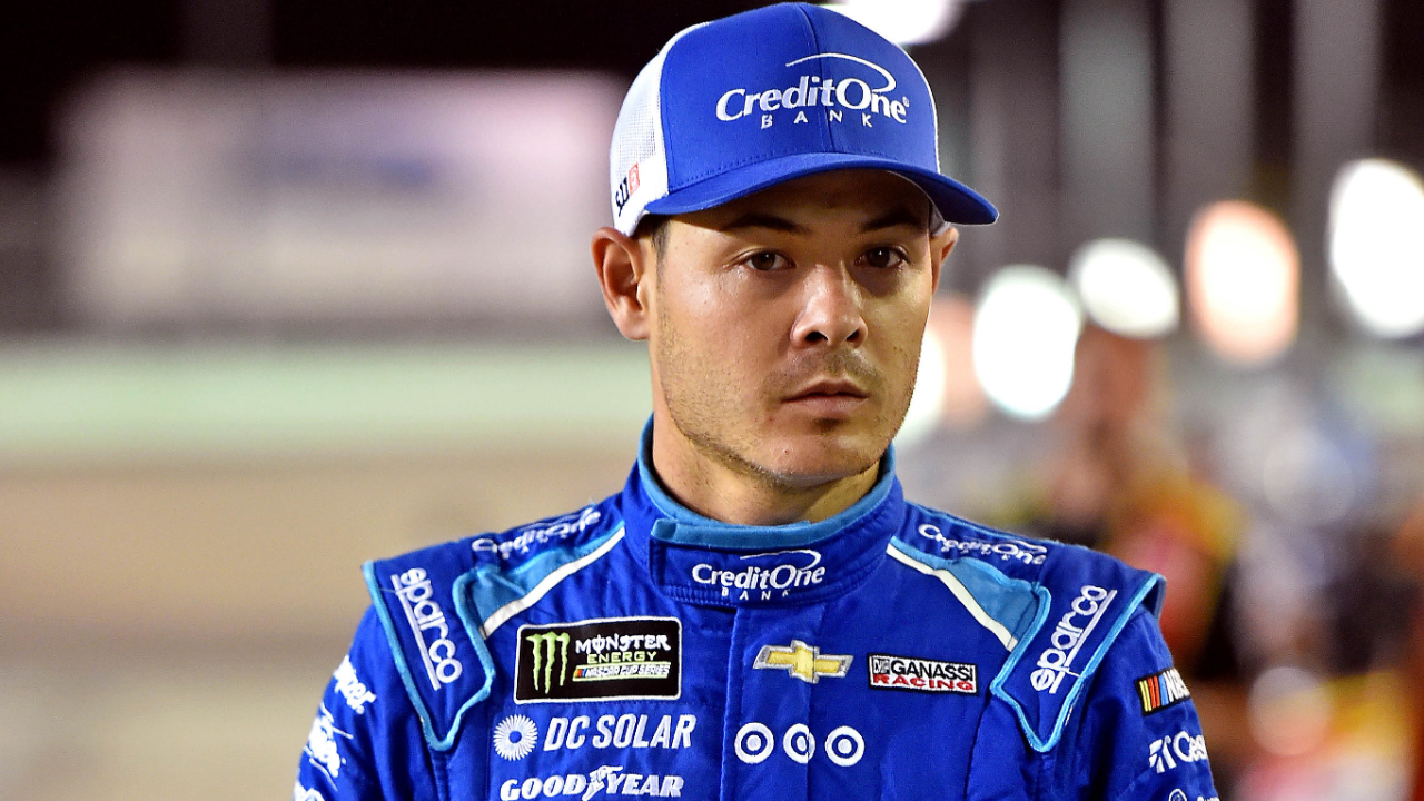 Nov 17, 2017; Homestead, FL, USA; NASCAR Cup Series driver Kyle Larson (42) during qualifying for the Ford EcoBoost 400 at Homestead-Miami Speedway. Mandatory Credit: Jasen Vinlove-Imagn Images
