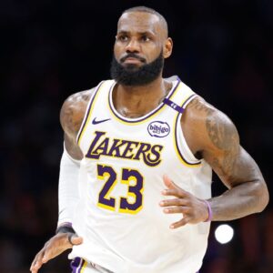 LeBron James NBA: Los Angeles Lakers at Oklahoma City Thunder