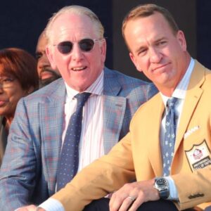 Archie and Peyton Manning