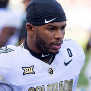 Colorado Buffalos safety Shilo Sanders (21) against the Arizona Wildcats at Arizona Stadium.