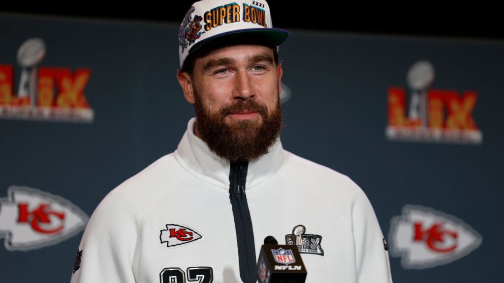 “Taylor Swift Paid For It”: Fans Divided as Travis Kelce Donates $3.3 Million House for Homeless Children