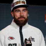 “Taylor Swift Paid For It”: Fans Divided as Travis Kelce Donates $3.3 Million House for Homeless Children