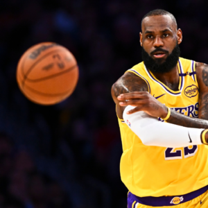 Los Angeles Lakers forward LeBron James (23) passes against the Houston Rockets