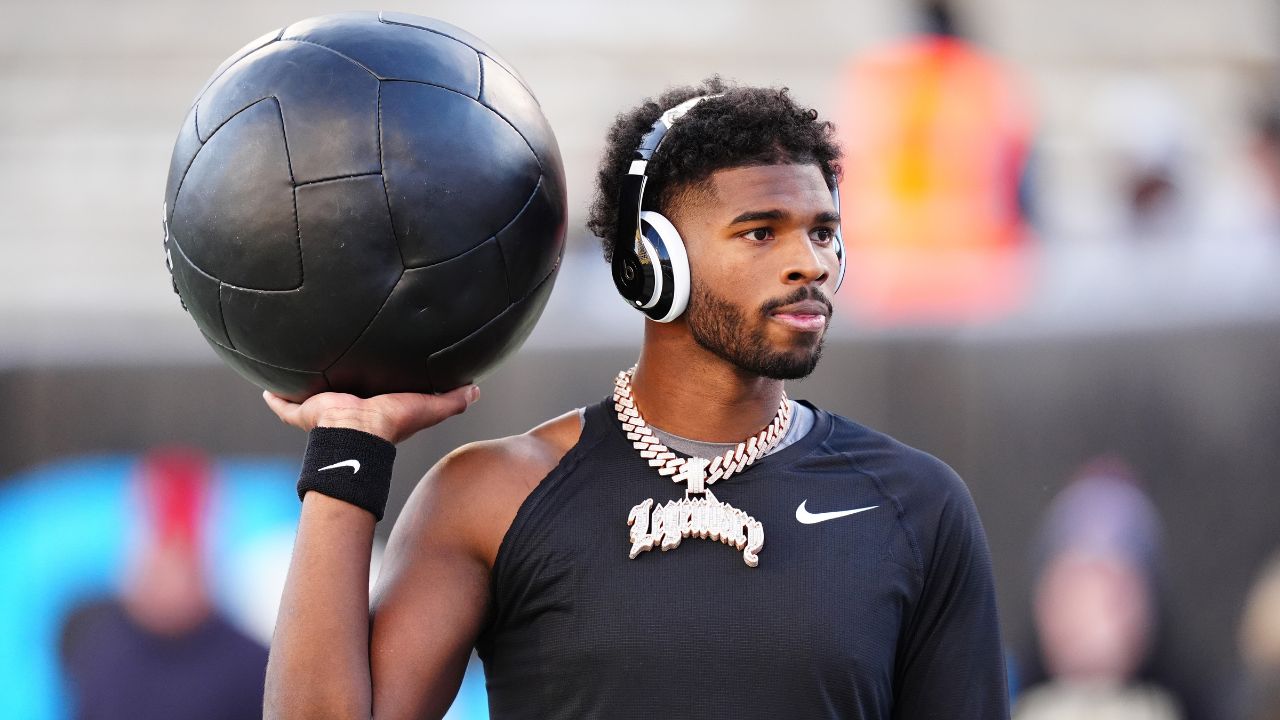 Colorado Buffaloes quarterback Shedeur Sanders (2) before the game against the Oklahoma State Cowboys at Folsom Field.