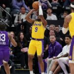 Bronny James shoots a 3